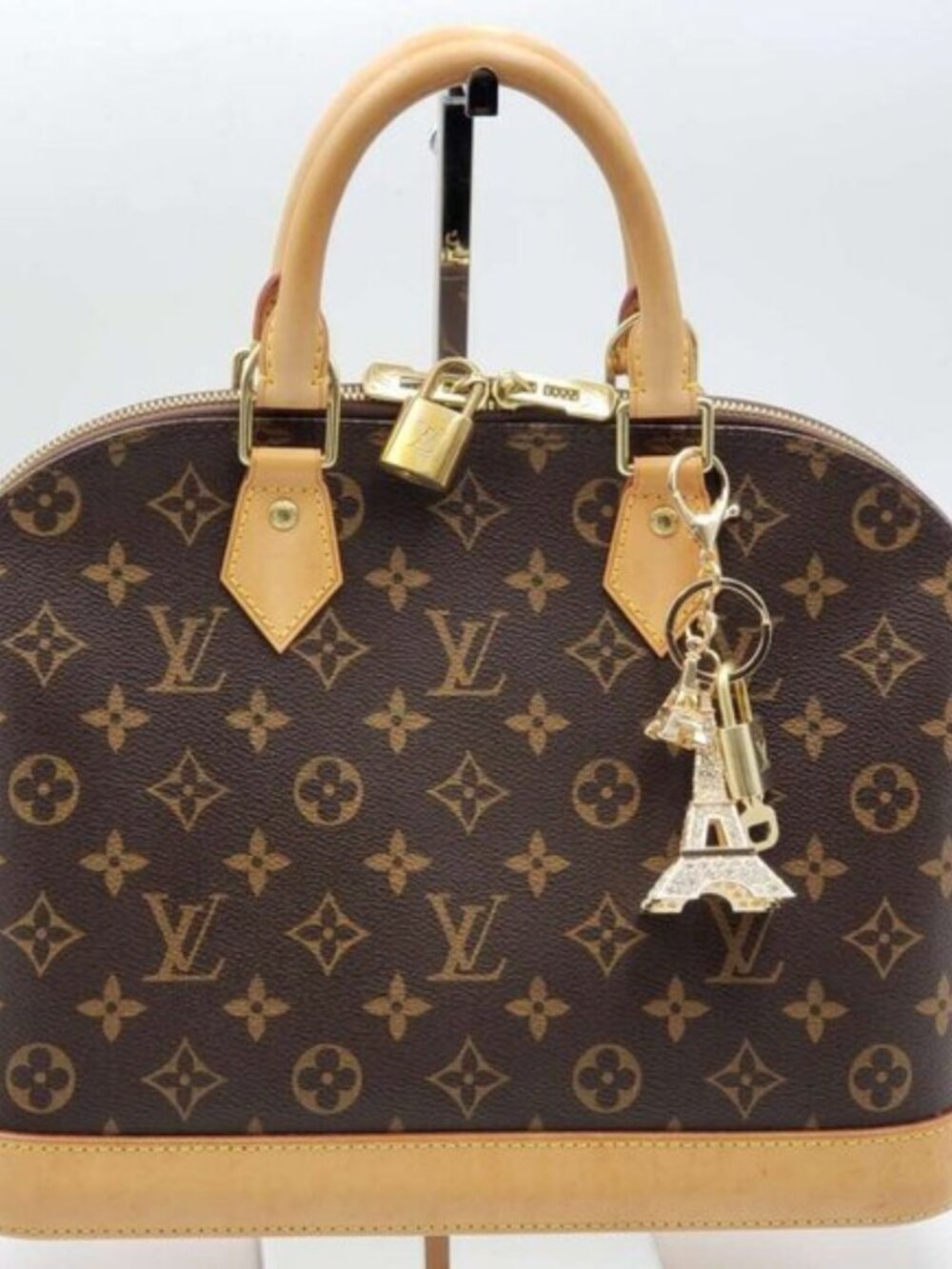 Louis Vuitton Gold Lock 🔒 Authentic LV Key + Unbranded Eiffel Tower Bag Charm - Picture 3 of 7